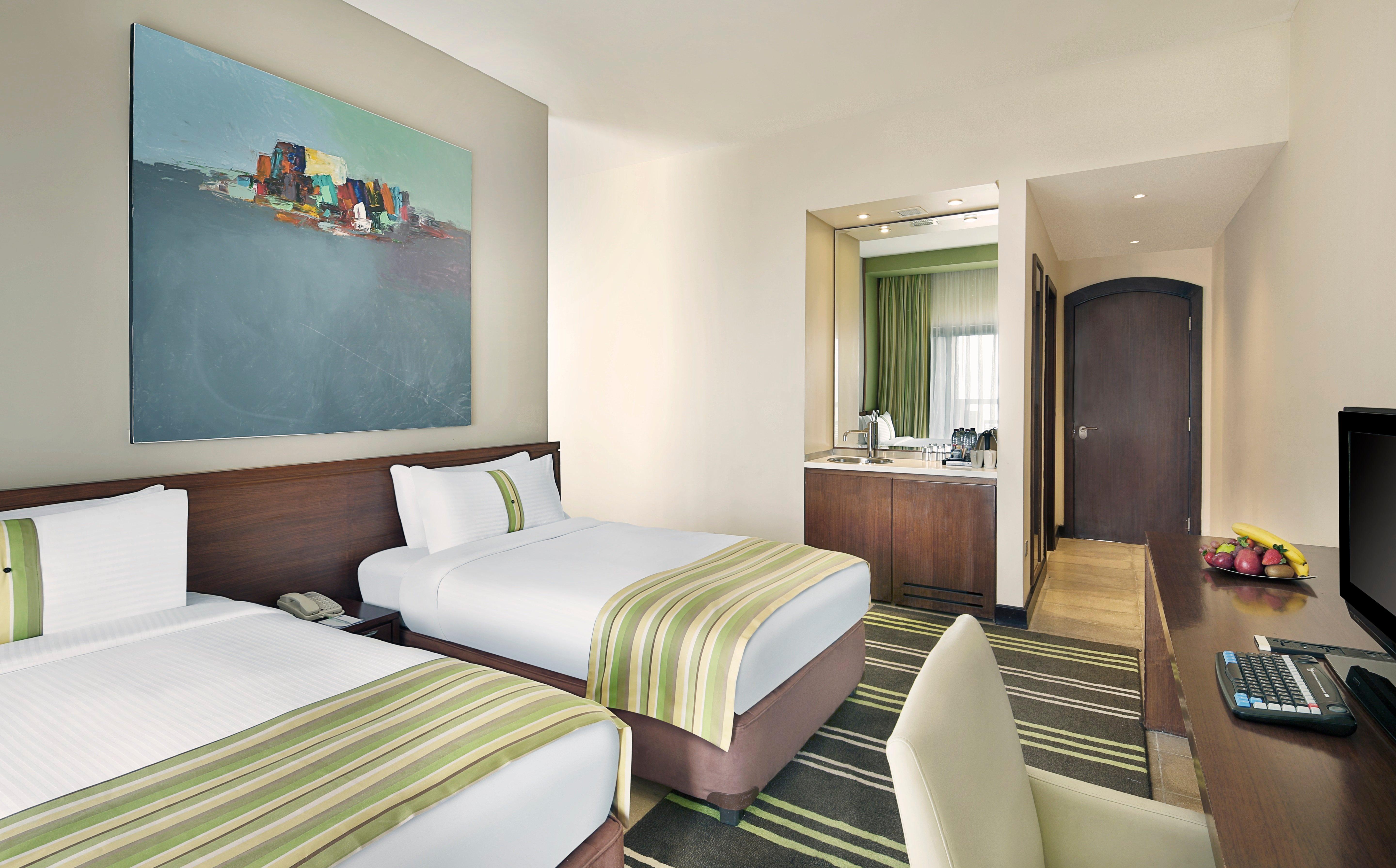 ホリデイ イン リゾート デッド シー Dead Sea エクステリア 写真 A typical room at the Holiday Inn